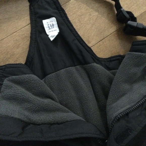 Kids well used snow pants - Picture 3 of 3